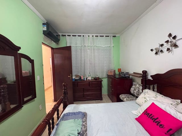 Casa 3 quartos e 1 banheiro, à venda, no bairro Conjunto Habitacional Parque Itajaí em Campinas