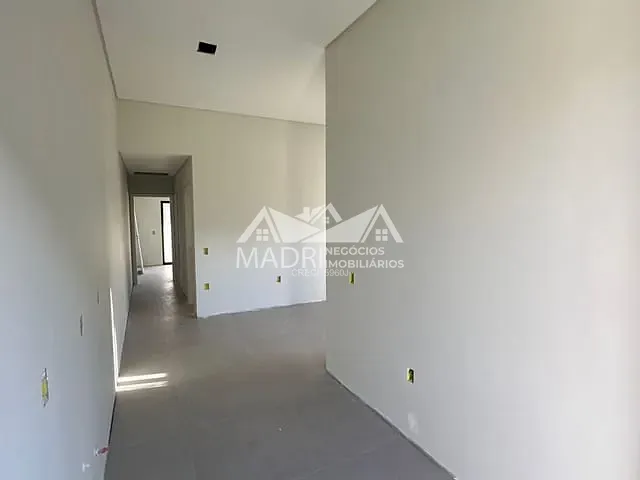 Casa 2 quartos e 1 banheiro, à venda, no bairro Forquilhas em São José