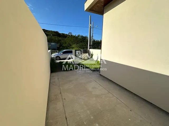 Casa 2 quartos e 1 banheiro, à venda, no bairro Forquilhas em São José