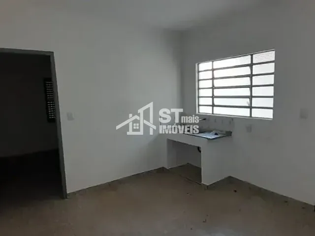 Casa com 200m² 2 quartos e 1 banheiro, para alugar, no bairro Jardim Nova Andradas em Andradas