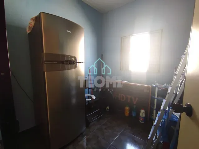 Casa com 129m² 1 quarto e 1 banheiro, à venda, no bairro Vila Jaboticabeiras em Taubaté
