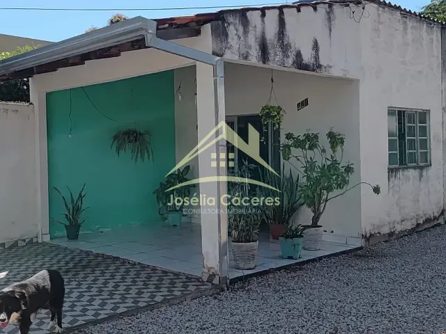 Casa 1 quarto e 2 banheiros, à venda, no bairro Boa Esperança em Cuiabá