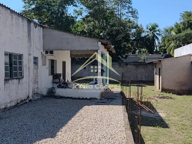 Casa 1 quarto e 2 banheiros, à venda, no bairro Boa Esperança em Cuiabá