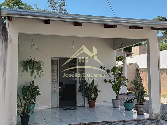 Casa 1 quarto e 2 banheiros, à venda, no bairro Boa Esperança em Cuiabá