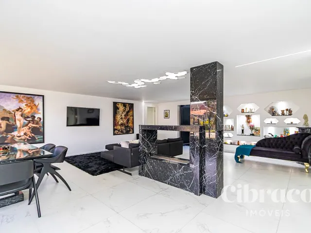 Casa 4 quartos e 2 banheiros, à venda, no bairro Jardim Social em Curitiba