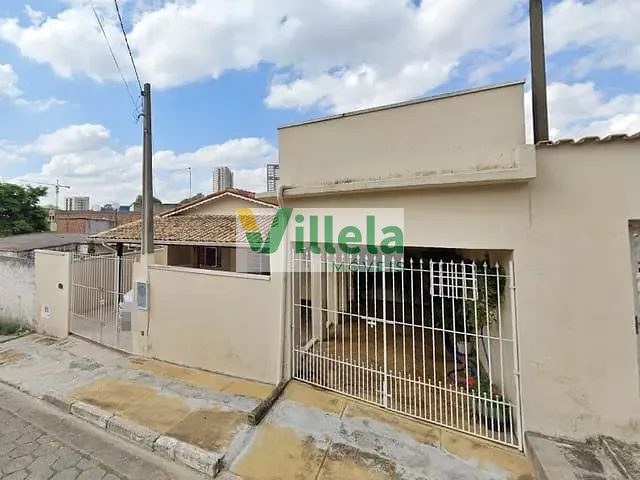 Casa com 600m² 4 quartos e 2 banheiros, à venda, no bairro Vila Gonçalves em Poá