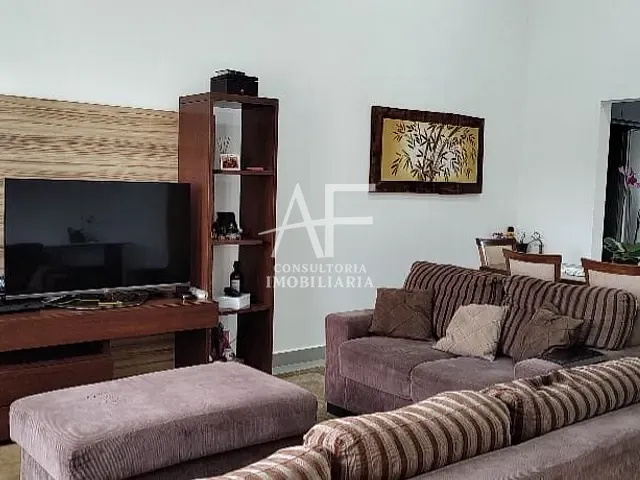 Casa com 253m² 3 quartos e 2 banheiros, à venda, no bairro Loteamento Residencial São Vicente de Paulo em Tremembé