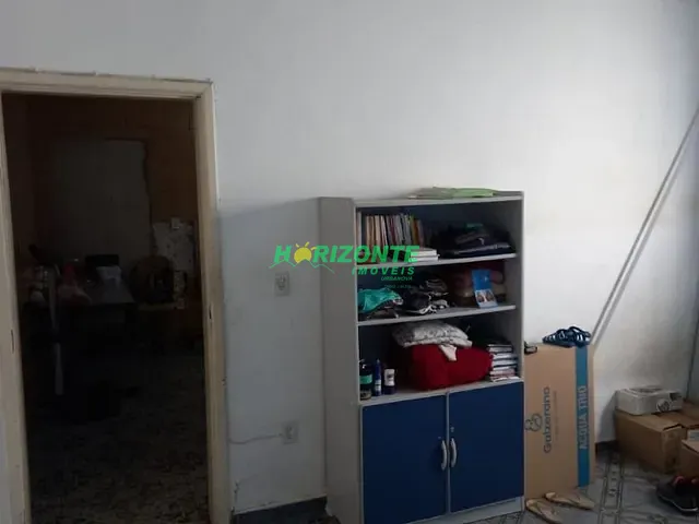 Casa com 150m² 2 quartos e 2 banheiros, à venda, no bairro Jardim Motorama em São José dos Campos