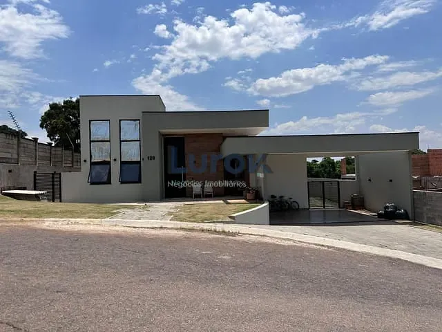 Casa com 800m² 3 quartos e 5 banheiros, à venda, no bairro Vila São José em Valinhos