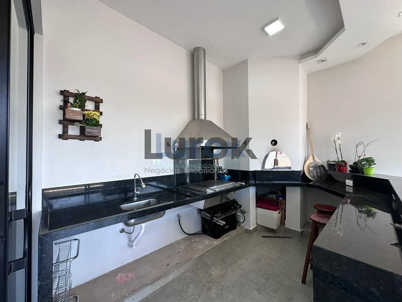 Casa, 3 quartos, 250 m² - Foto 33