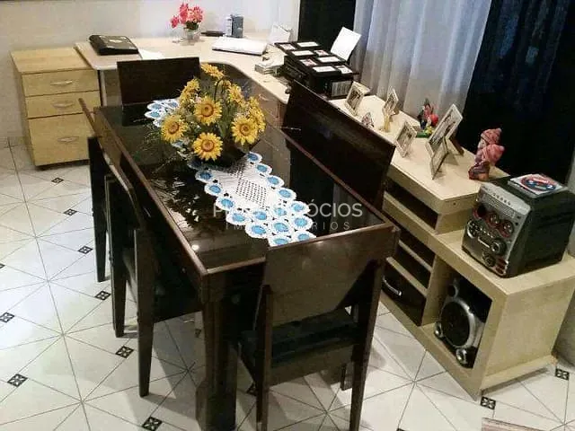 Casa com 160m² 3 quartos e 2 banheiros, à venda, no bairro Jardim Wanel Ville V em Sorocaba