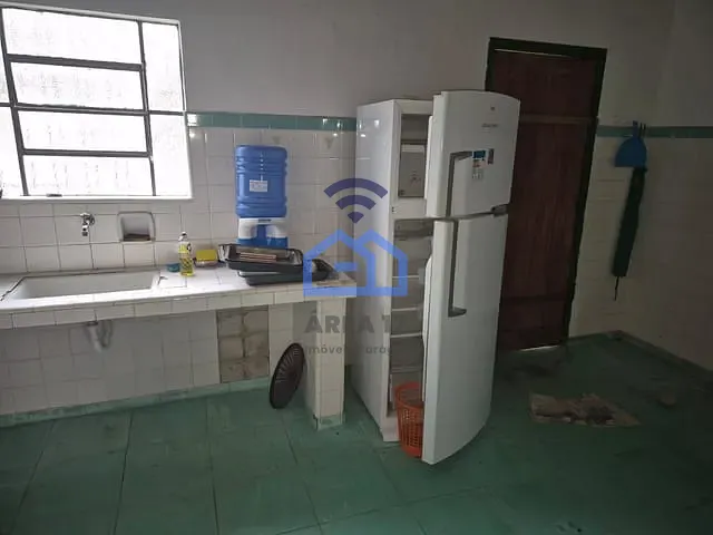 Casa com 409m² 4 quartos e 3 banheiros, para alugar, no bairro Indaiá em Caraguatatuba