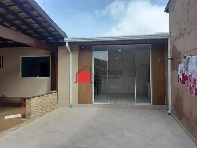 Casa com 435m², à venda, no bairro Jardim Santa Luzia em Pindamonhangaba