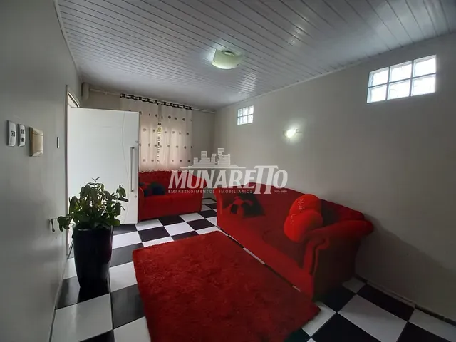 Casa com 194m² 4 quartos e 2 banheiros, à venda, no bairro Guilherme Reich em Concórdia