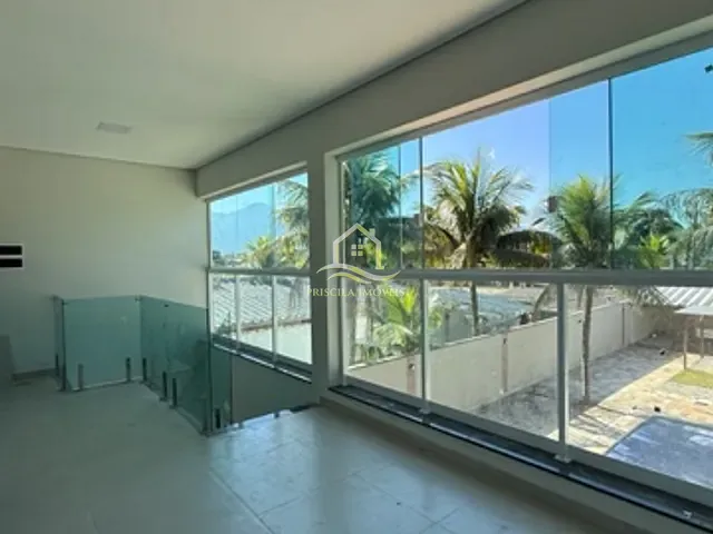Casa com 400m² 3 quartos e 4 banheiros, à venda, no bairro Boraceia em Bertioga
