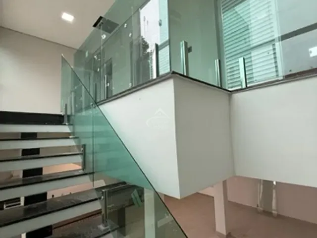 Casa com 400m² 3 quartos e 4 banheiros, à venda, no bairro Boraceia em Bertioga