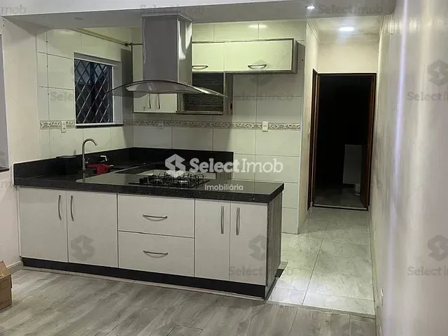 Casa com 150m² 3 quartos e 2 banheiros, à venda, no bairro Vila Nossa Senhora das Vitórias em Mauá