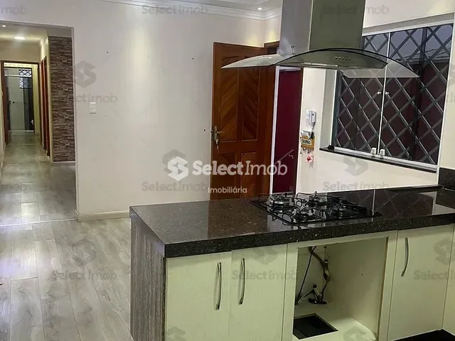 Casa com 150m² 3 quartos e 2 banheiros, à venda, no bairro Vila Nossa Senhora das Vitórias em Mauá