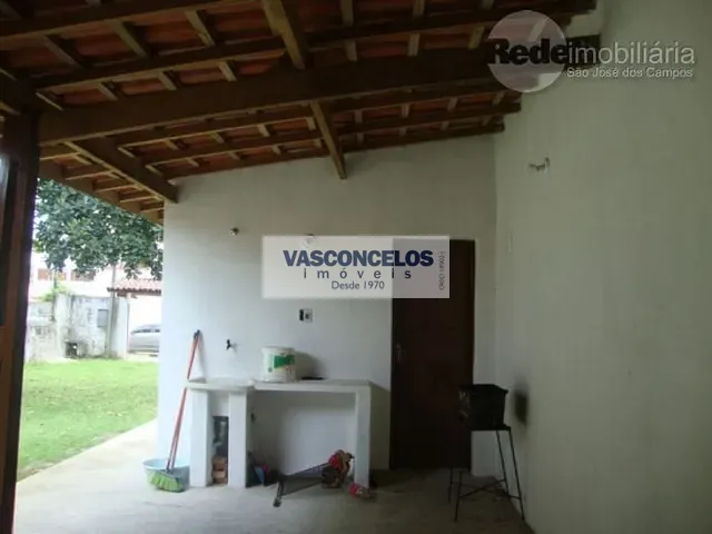 Casa com 90m² 2 quartos e 1 banheiro, à venda, no bairro Indaiá em Caraguatatuba