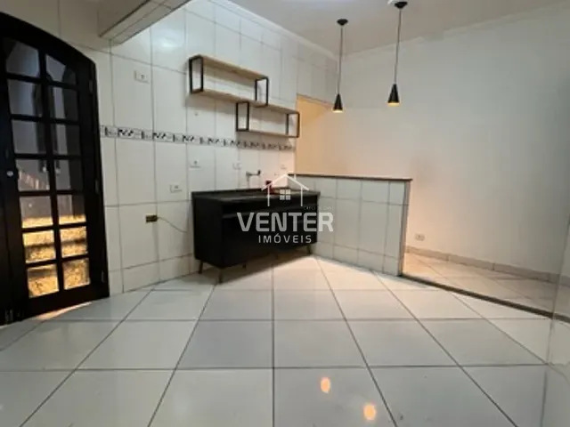 Casa com 150m² 2 quartos e 1 banheiro, à venda, no bairro Jardim Gurilândia em Taubaté