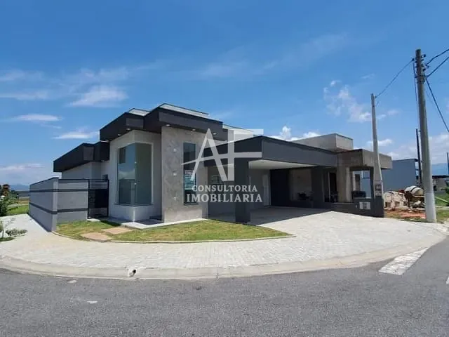 Casa com 258m² 3 quartos e 2 banheiros, à venda, no bairro Guedes em Tremembé