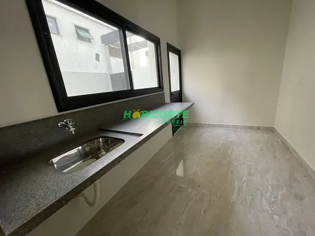 Casa com 750m² 4 quartos e 5 banheiros, à venda, no bairro Condomínio Reserva do Paratehy em São José dos Campos