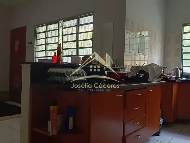 Casa com 724m² 1 quarto e 2 banheiros, à venda, no bairro Santa Cruz em Cuiabá