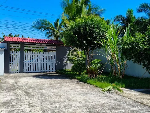 Casa 3 quartos e 3 banheiros, à venda, no bairro Boraceia em Bertioga