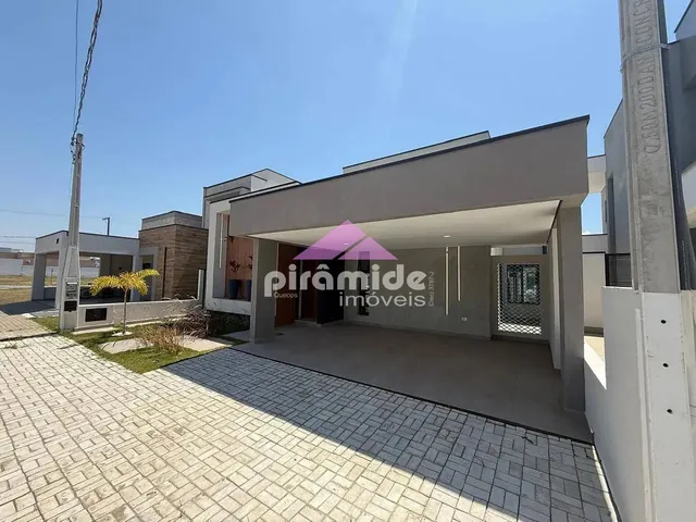 Casa com 300m² 3 quartos e 3 banheiros, à venda, no bairro Taubaté em Tremembé