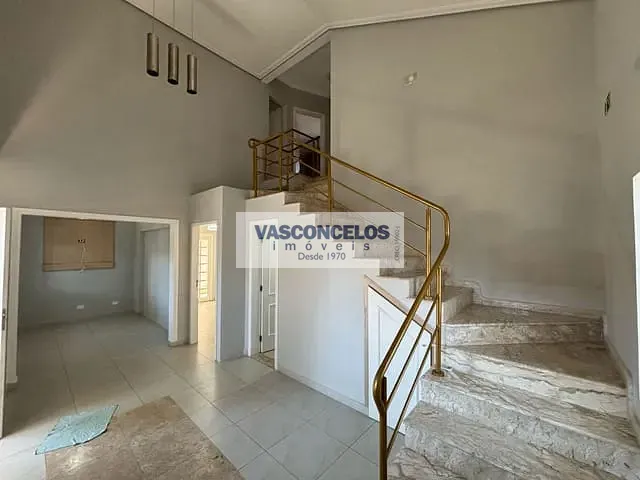 Casa com 218m² 5 quartos e 4 banheiros, à venda, no bairro Vila Ema em São José dos Campos