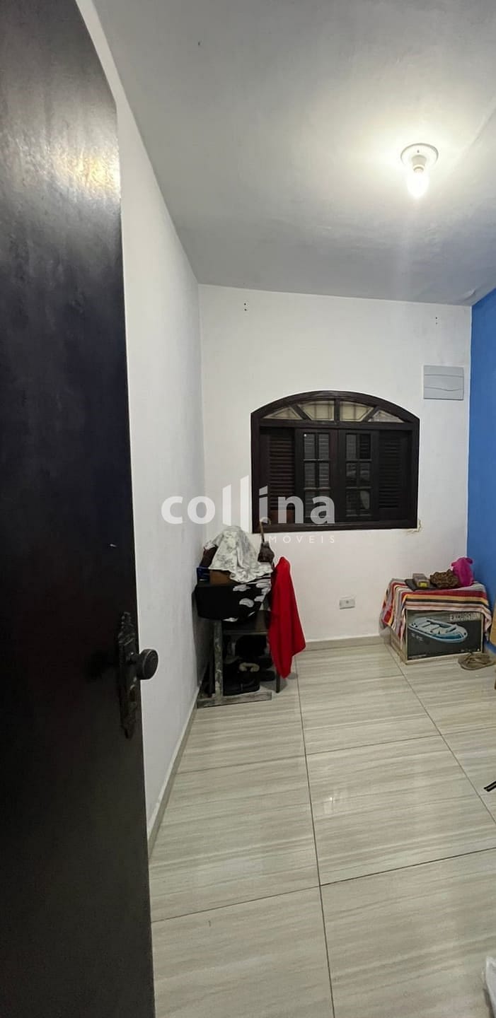 Casa à venda com 5 quartos, 10m² - Foto 6