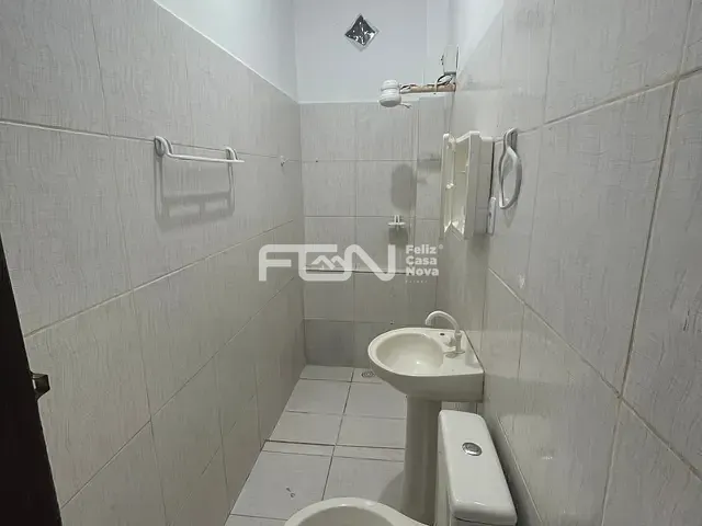 Casa 3 quartos e 2 banheiros, para alugar, no bairro Renascer - PHOC II em Camaçari