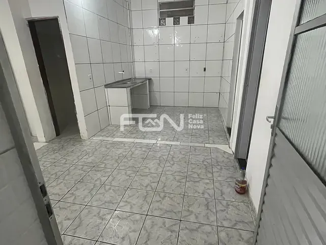 Casa 3 quartos e 2 banheiros, para alugar, no bairro Renascer - PHOC II em Camaçari