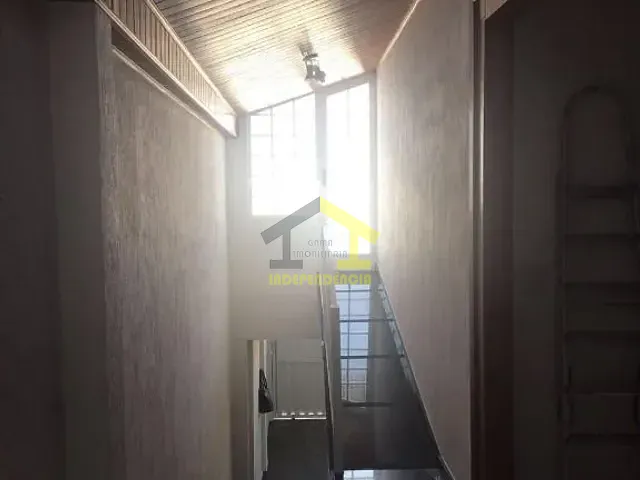 Casa 2 quartos e 1 banheiro, à venda, no bairro Loteamento Rei de Ouro em Itatiba