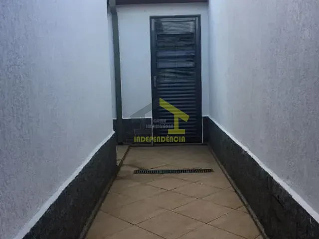 Casa 2 quartos e 1 banheiro, à venda, no bairro Loteamento Rei de Ouro em Itatiba