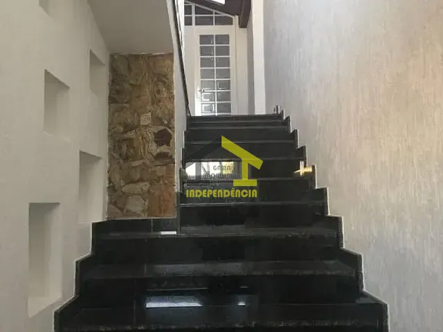 Casa 2 quartos e 1 banheiro, à venda, no bairro Loteamento Rei de Ouro em Itatiba