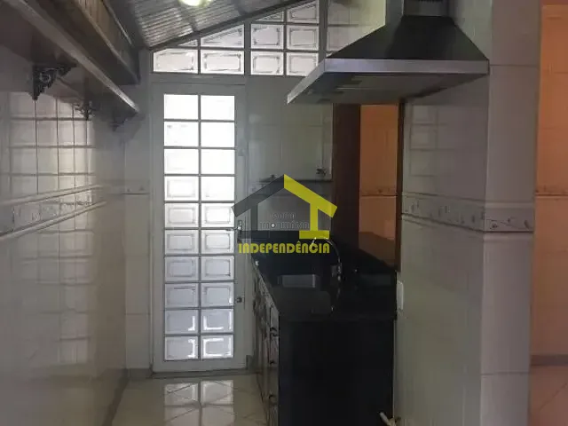 Casa 2 quartos e 1 banheiro, à venda, no bairro Loteamento Rei de Ouro em Itatiba