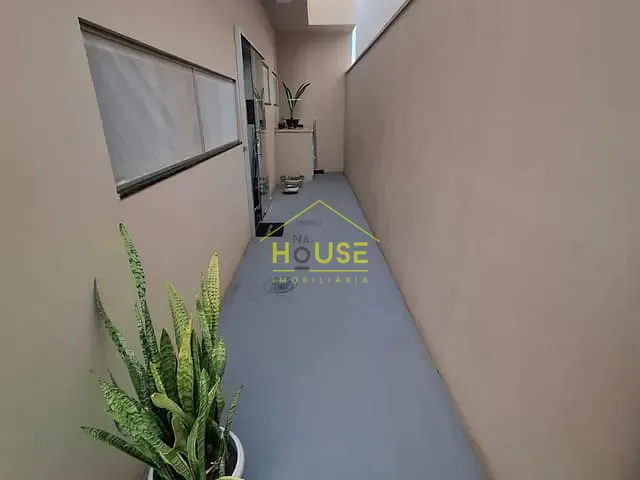 Casa com 187m² 2 quartos e 1 banheiro, à venda, no bairro Jardim Residencial Moreira em Votuporanga