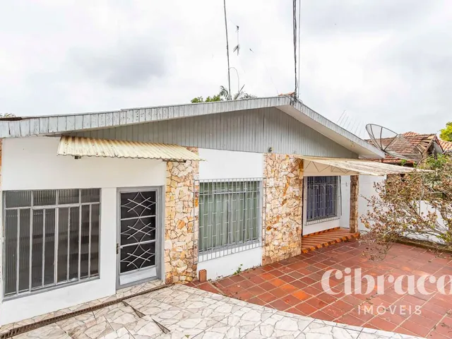 Casa 3 quartos e 1 banheiro, para alugar, no bairro Novo Mundo em Curitiba