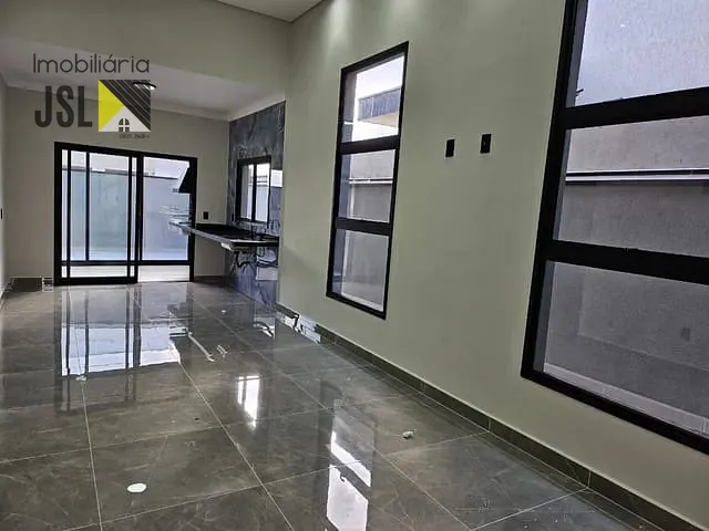Casa com 252m² 3 quartos e 2 banheiros, à venda, no bairro Reserva do Vale em Caçapava