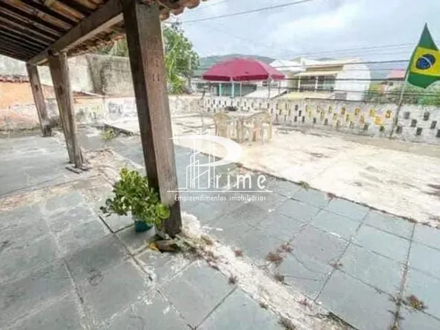 Casa com 366m² 2 quartos e 3 banheiros, à venda, no bairro Piratininga em Niterói
