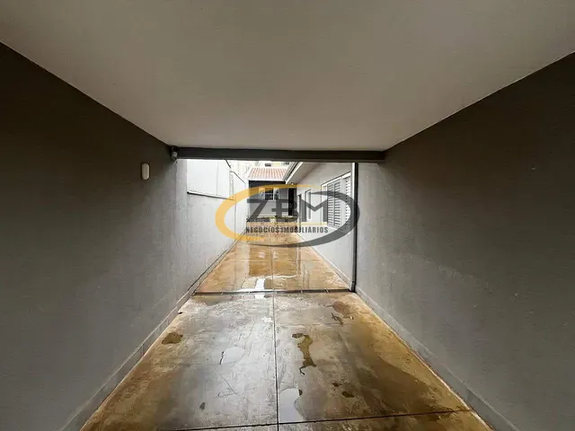 Casa com 381m² 3 quartos e 3 banheiros, à venda, no bairro Lago Parque em Londrina