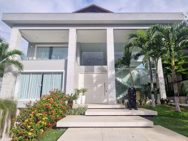 Casa com 700m² 5 quartos e 8 banheiros, à venda, no bairro Barra da Tijuca em Rio de Janeiro
