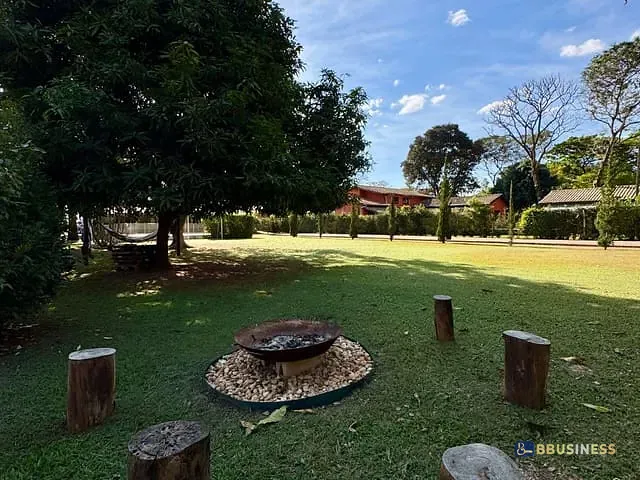Casa com 1922m² 4 quartos e 3 banheiros, à venda, no bairro Loteamento Chácaras Vale das Garças em Campinas