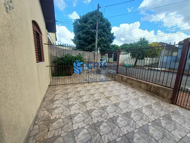 Casa com 120m² 3 quartos e 1 banheiro, para alugar, no bairro Vila Goes em Londrina