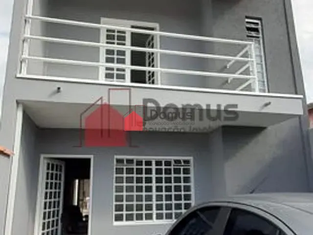 Casa com 250m², à venda, no bairro Residencial Mombaça em Pindamonhangaba