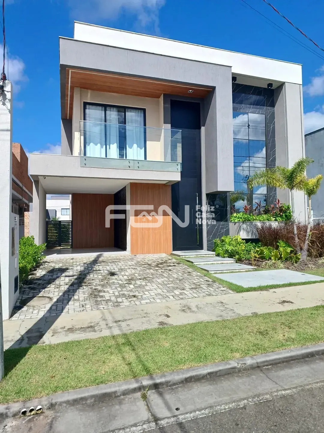 Casa, 5 quartos, 282 m² - Foto 1