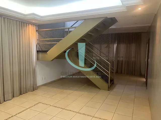 Sobrado com 300m² 3 quartos e 4 banheiros, para alugar, no bairro JARDIM PRIMAVERA em ARARAQUARA