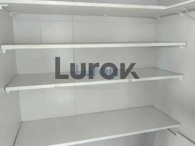 Casa com 300m² 3 quartos e 4 banheiros, para alugar, no bairro Loteamento Residencial Santa Gertrudes em Valinhos