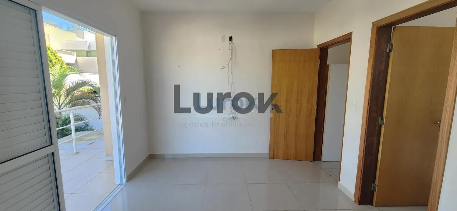 Casa, 3 quartos, 220 m² - Foto 15